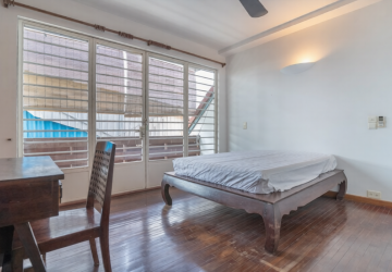 Renovated Duplex 4 Bedroom Penthouse For Rent - Phsar Kandal 1, Phnom Penh thumbnail