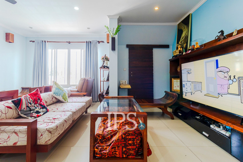 5 Bedroom Apartment For Rent - Slor Kram, Siem Reap