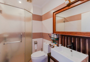 5 Bedroom Apartment For Rent - Slor Kram, Siem Reap thumbnail