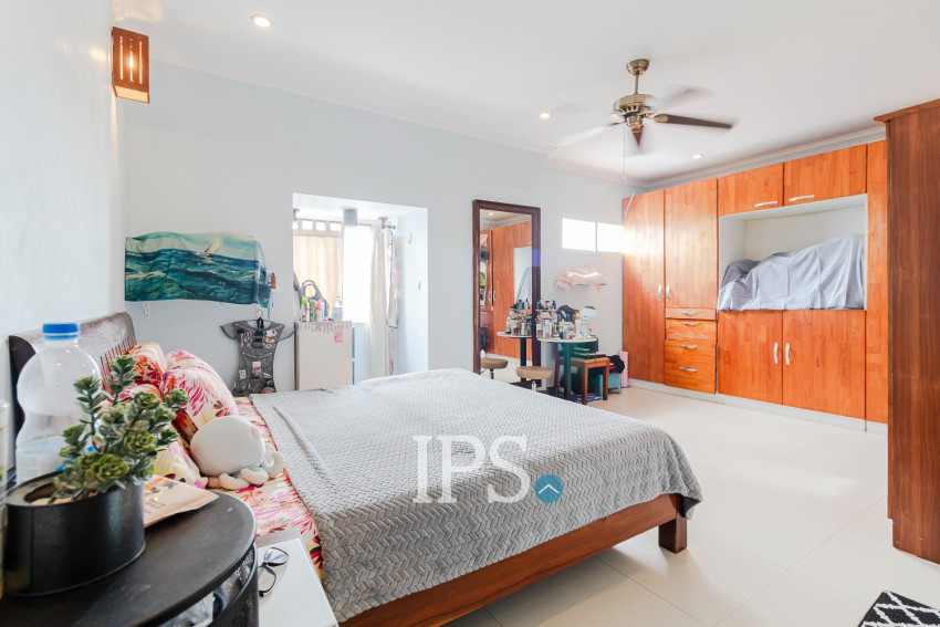 5 Bedroom Apartment For Rent - Slor Kram, Siem Reap
