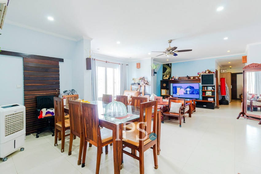 5 Bedroom Apartment For Rent - Slor Kram, Siem Reap