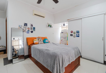 5 Bedroom Apartment For Rent - Slor Kram, Siem Reap thumbnail