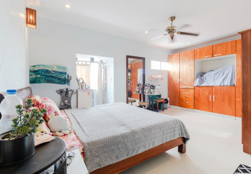 5 Bedroom Apartment For Rent - Slor Kram, Siem Reap thumbnail