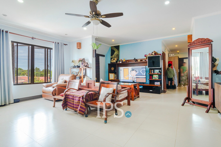 5 Bedroom Apartment For Rent - Slor Kram, Siem Reap