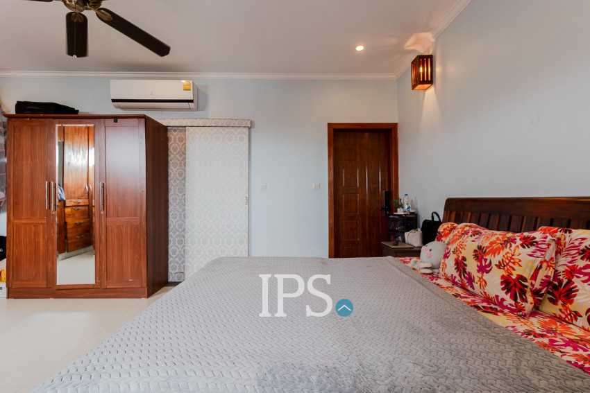 5 Bedroom Apartment For Rent - Slor Kram, Siem Reap