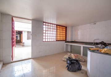 4 Floors Commercial Shophouse For Rent - Along Riverside, Phsar Kandal 1, Phnom Penh thumbnail