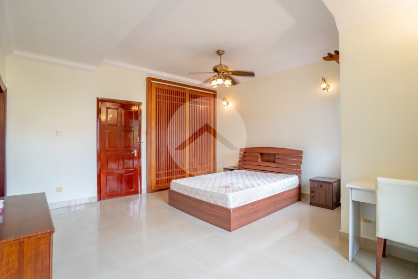 4 Bedroom Villa for Rent - Bassac Garden City, Phnom Penh