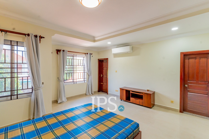 4 Bedroom Villa for Rent - Bassac Garden City, Phnom Penh
