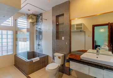 4 Bedroom Villa for Rent - Bassac Garden City, Phnom Penh thumbnail