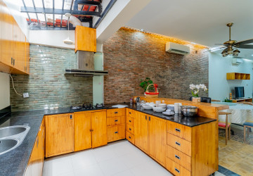 4 Bedroom Villa for Rent - Bassac Garden City, Phnom Penh thumbnail