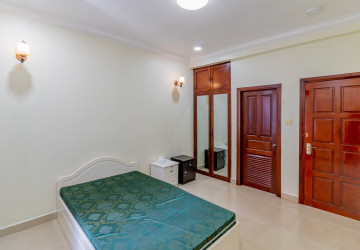 4 Bedroom Villa for Rent - Bassac Garden City, Phnom Penh thumbnail