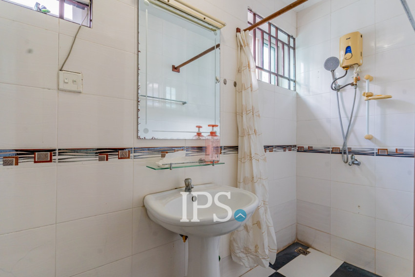 4 Bedroom Villa for Rent - Bassac Garden City, Phnom Penh