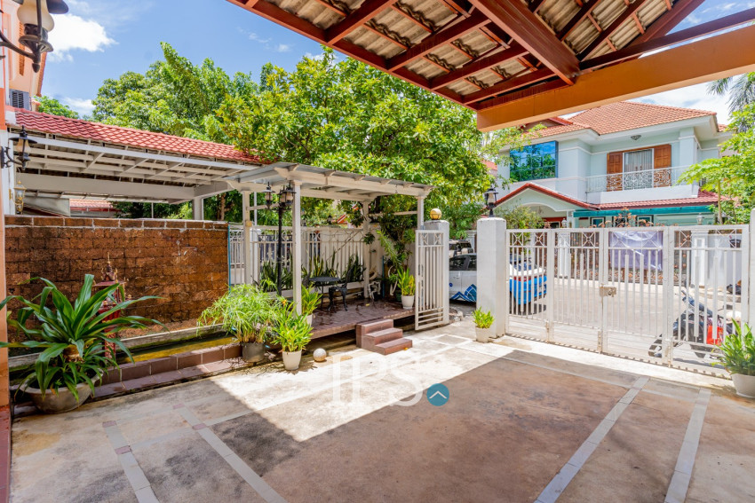 4 Bedroom Villa for Rent - Bassac Garden City, Phnom Penh