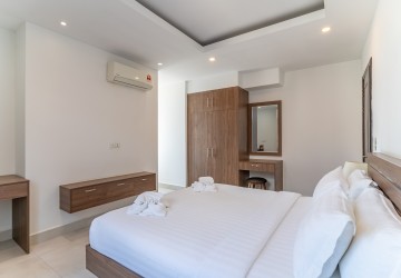 1 Bedroom Serviced Apartment For Rent - Toul Tum Poung 1, Phnom Penh thumbnail