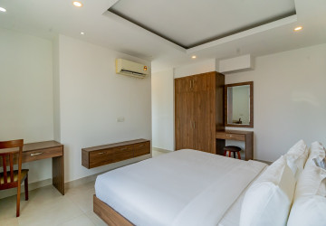 1 Bedroom Serviced Apartment For Rent - Toul Tum Poung 1, Phnom Penh thumbnail