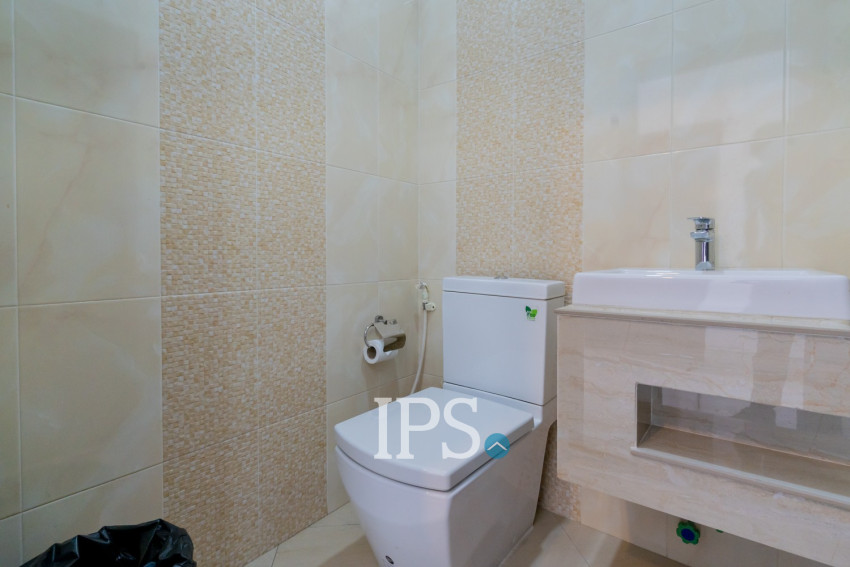 1 Bedroom Serviced Apartment For Rent - Toul Tum Poung 1, Phnom Penh