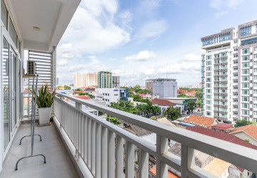 1 Bedroom Serviced Apartment For Rent - BKK1, Phnom Penh thumbnail