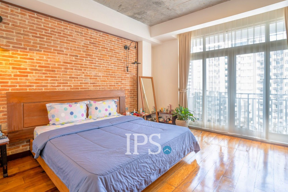 1 Bedroom Serviced Apartment For Rent - BKK1, Phnom Penh - Image 7
