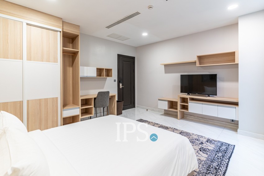 3 Bedroom Serviced Apartment For Rent - BKK2, Phnom Penh