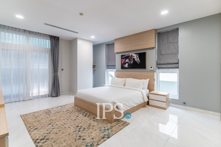 3 Bedroom Serviced Apartment For Rent - BKK2, Phnom Penh