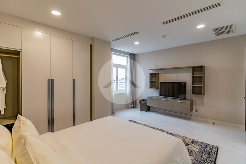 2 Bedroom Serviced Apartment For Rent - BKK2, Phnom Penh