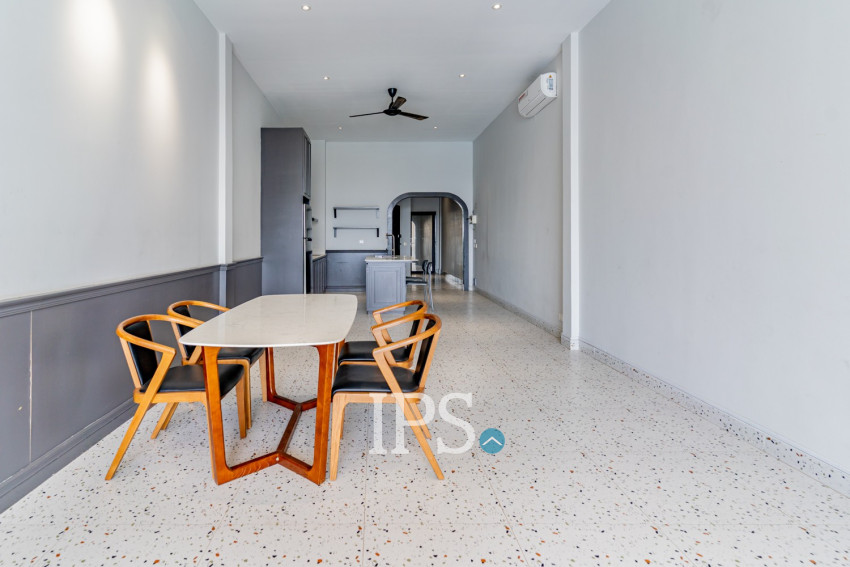Renovated 3 Bedroom Apartment For Rent - Phsar Kandal 1, Phnom Penh