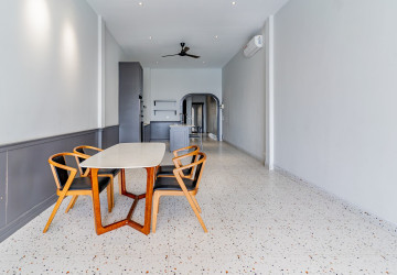 Renovated 3 Bedroom Apartment For Rent - Phsar Kandal 1, Phnom Penh thumbnail