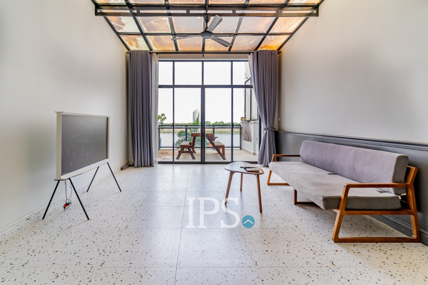Renovated 3 Bedroom Apartment For Rent - Phsar Kandal 1, Phnom Penh