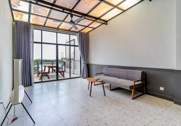 Renovated 3 Bedroom Apartment For Rent - Phsar Kandal 1, Phnom Penh thumbnail