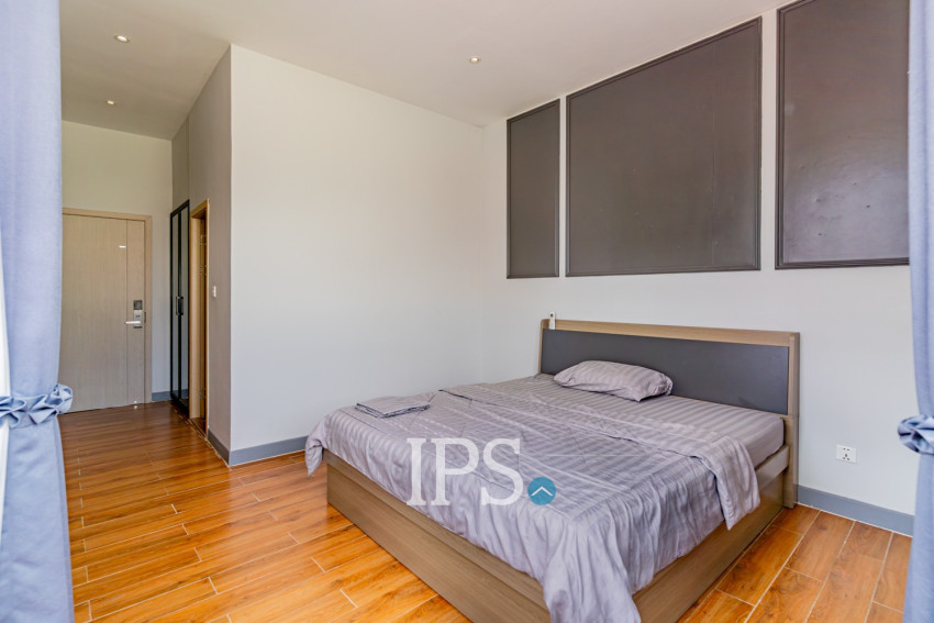Renovated 3 Bedroom Apartment For Rent - Phsar Kandal 1, Phnom Penh