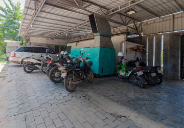 1 Bedroom Apartment For Rent - Slor Kram, Siem Reap thumbnail