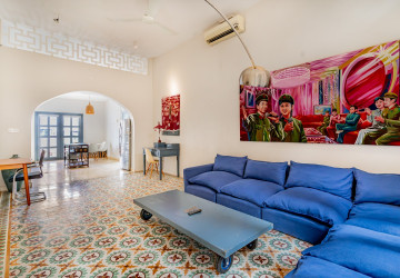 Renovated 3 Bedroom Apartment For Rent - Phsar Kandal 1, Phnom Penh thumbnail