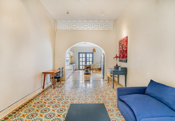 Renovated 3 Bedroom Apartment For Rent - Phsar Kandal 1, Phnom Penh thumbnail