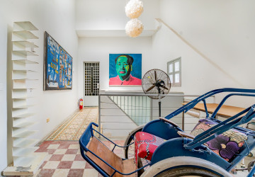 Renovated 3 Bedroom Apartment For Rent - Phsar Kandal 1, Phnom Penh thumbnail