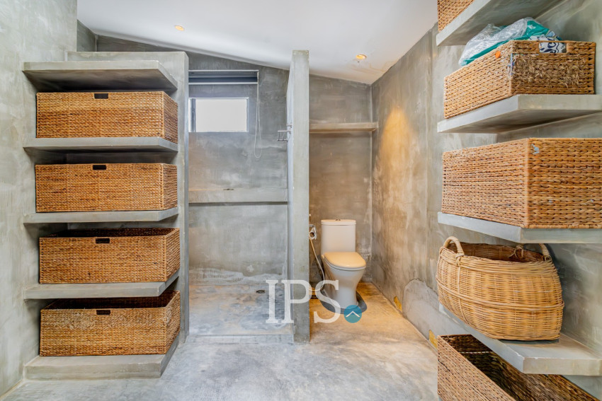 Renovated 3 Bedroom Apartment For Rent - Phsar Kandal 1, Phnom Penh