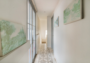 Renovated 3 Bedroom Apartment For Rent - Phsar Kandal 1, Phnom Penh thumbnail