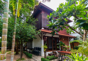8 Bedroom Vacation Rental Villas For Rent - Sala Kamreuk, Siem Reap thumbnail
