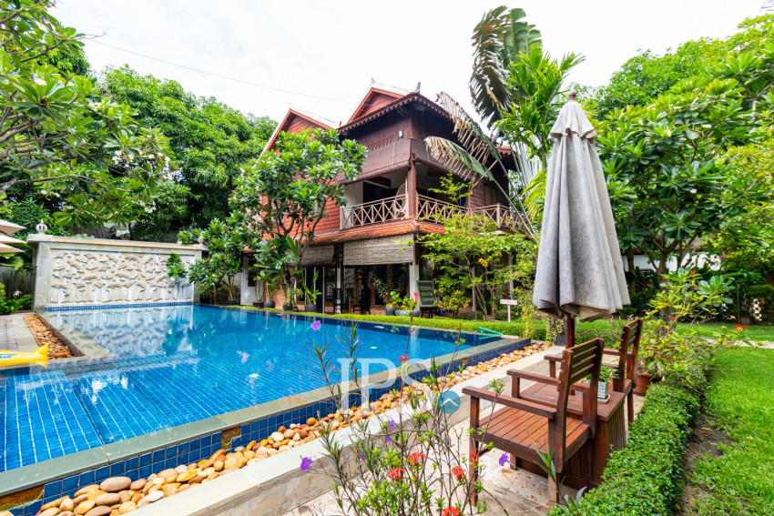 8 Bedroom Vacation Rental Villas For Rent - Sala Kamreuk, Siem Reap