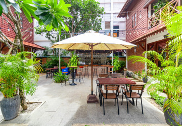 8 Bedroom Vacation Rental Villas For Rent - Sala Kamreuk, Siem Reap thumbnail