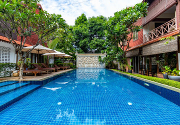 8 Bedroom Vacation Rental Villas For Rent - Sala Kamreuk, Siem Reap thumbnail