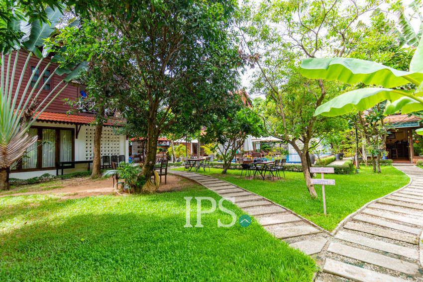 8 Bedroom Vacation Rental Villas For Rent - Sala Kamreuk, Siem Reap