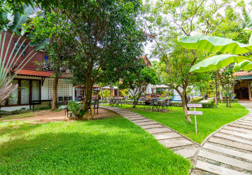 8 Bedroom Vacation Rental Villas For Rent - Sala Kamreuk, Siem Reap thumbnail