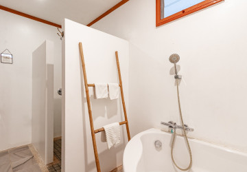 8 Bedroom Vacation Rental Villas For Rent - Sala Kamreuk, Siem Reap thumbnail