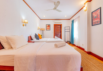 8 Bedroom Vacation Rental Villas For Rent - Sala Kamreuk, Siem Reap thumbnail