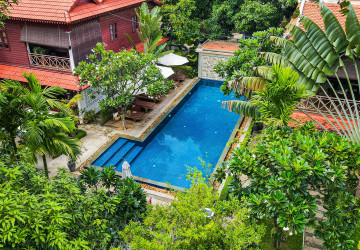 8 Bedroom Vacation Rental Villas For Rent - Sala Kamreuk, Siem Reap thumbnail