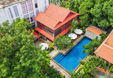 8 Bedroom Vacation Rental Villas For Rent - Sala Kamreuk, Siem Reap thumbnail