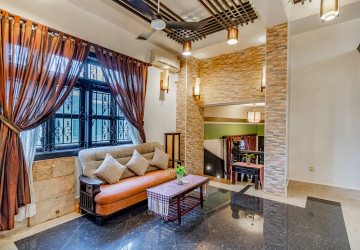 2 Bedroom Serviced Apartment For Rent - Chakto Mukh, Phnom Penh thumbnail