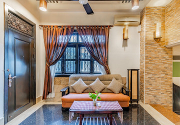 2 Bedroom Serviced Apartment For Rent - Chakto Mukh, Phnom Penh thumbnail