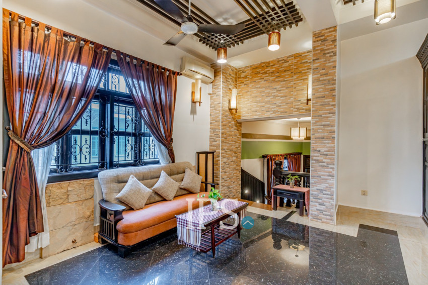 2 Bedroom Serviced Apartment For Rent - Chakto Mukh, Phnom Penh