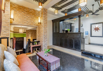 2 Bedroom Serviced Apartment For Rent - Chakto Mukh, Phnom Penh thumbnail